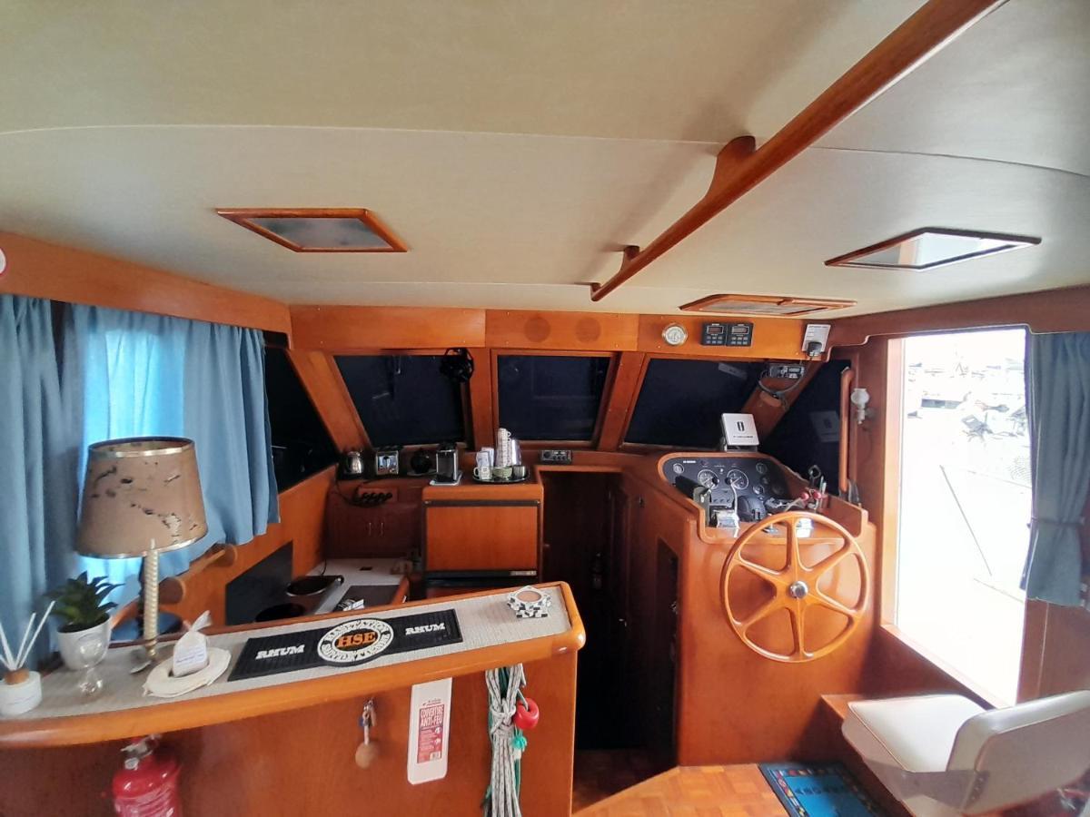 Bateau Atypique Yacht La Rochelle Hotel Ла Рошел Екстериор снимка