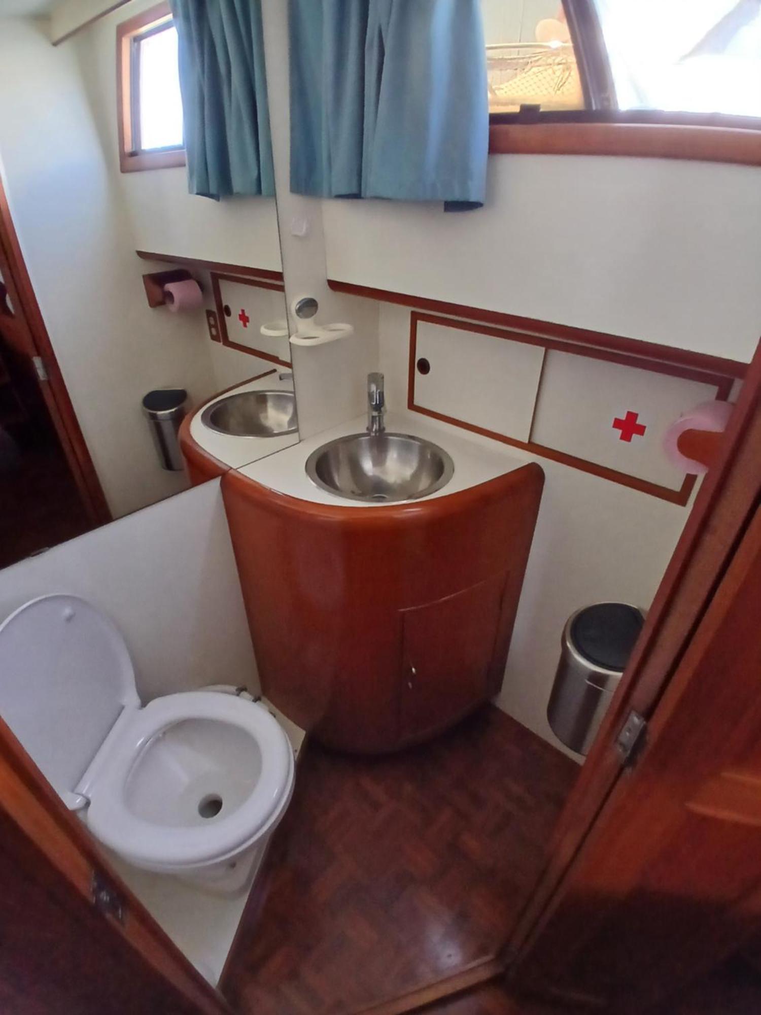 Bateau Atypique Yacht La Rochelle Hotel Ла Рошел Екстериор снимка